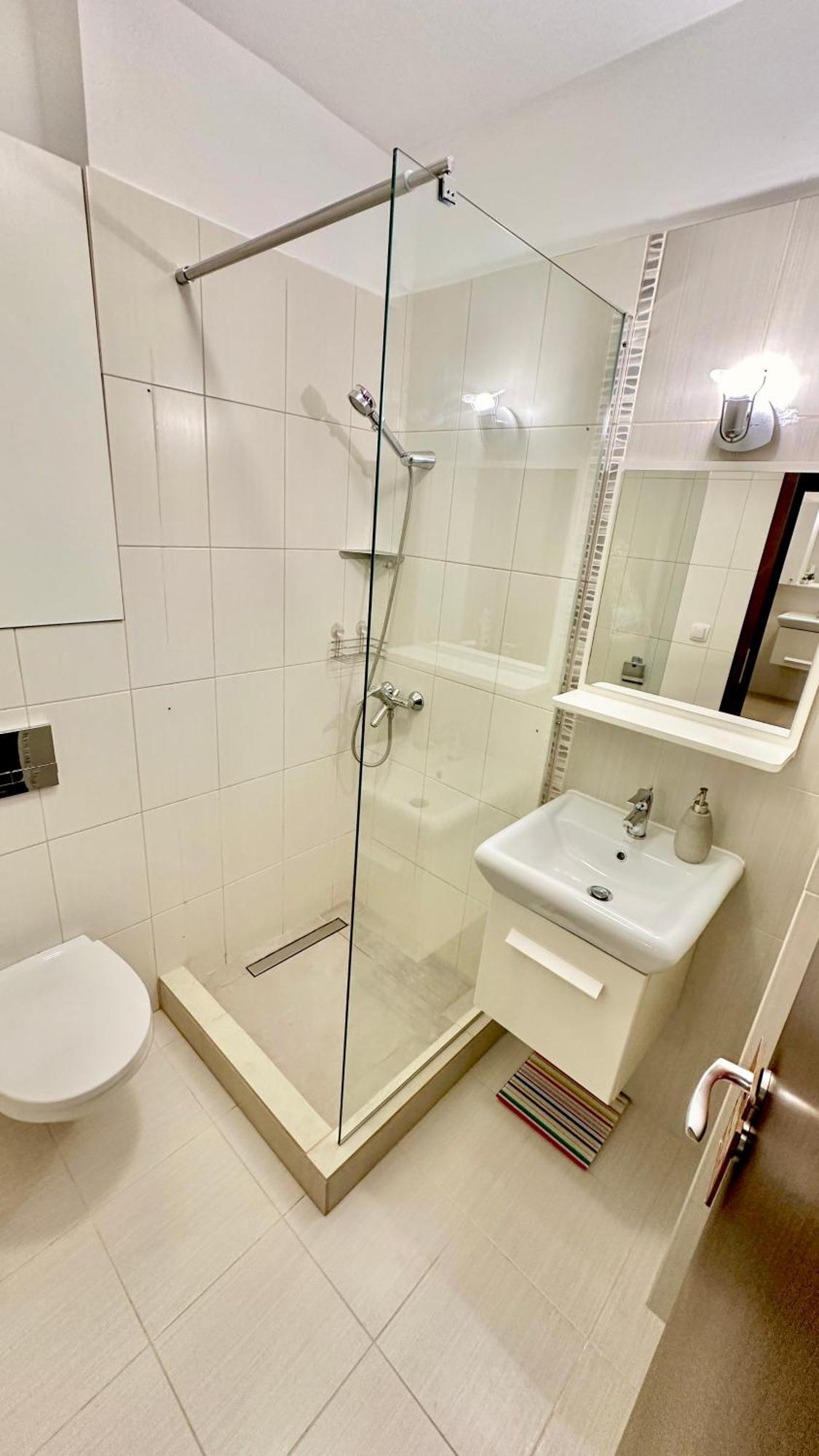 Bonjour Residence With Terrace And Parking Клуж-Напока Екстериор снимка