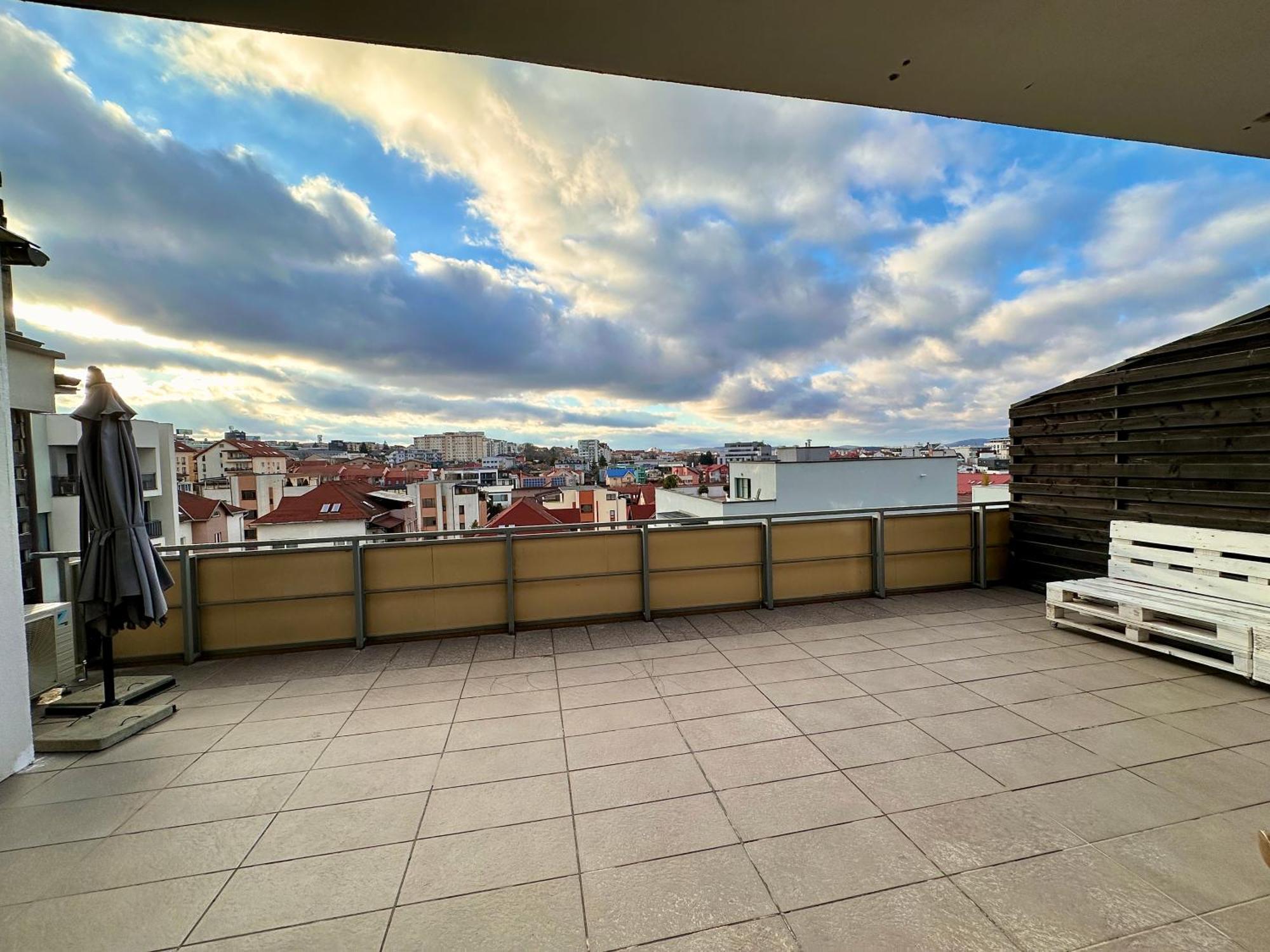 Bonjour Residence With Terrace And Parking Клуж-Напока Екстериор снимка